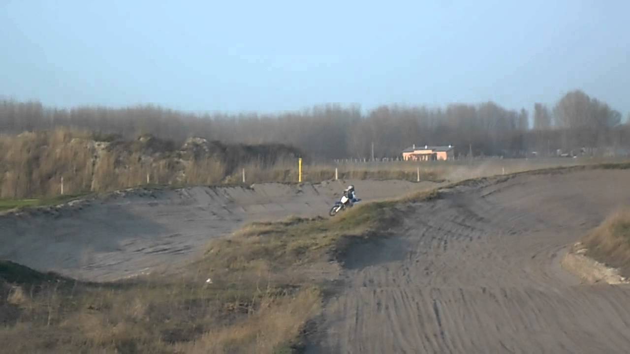 yzf r3 2019 Kiskunmajsa, krossz pálya 2014.03.18