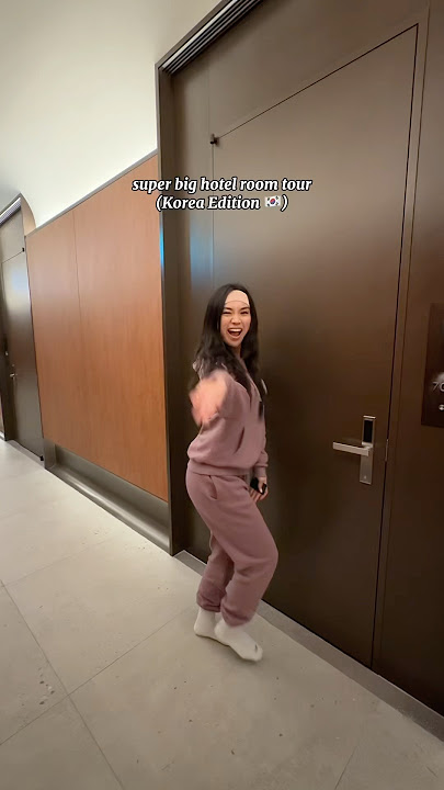 SUPER BIG KOREA HOTEL TOUR 😱🇰🇷