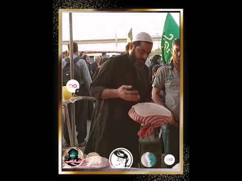 الشيخ صلاح الطفيلي يخبز للزائرين 