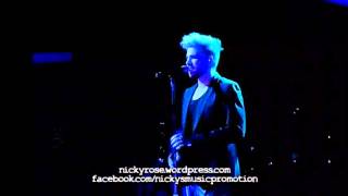 Adam Lambert "Mad World" live in Vienna 2016