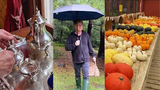 Housekeeping & My FABULOUS Stuffed Acorn Squash Recipe!