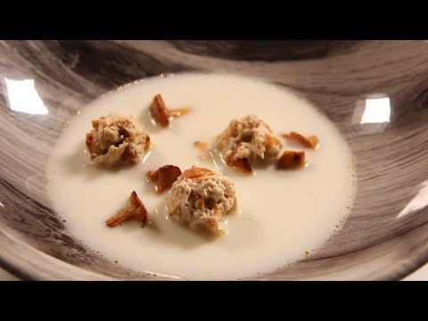 Vídeo: Cors De Pollastre Amb Salsa De Crema Agra