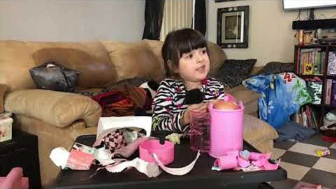 The Stacey & Cookie Show- Cookie. VIdeo1