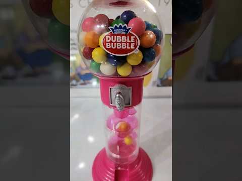 #gumballmachine #dubblebubble #gumball #asmr #asmrsounds #shorts #viral #trending #satisfying