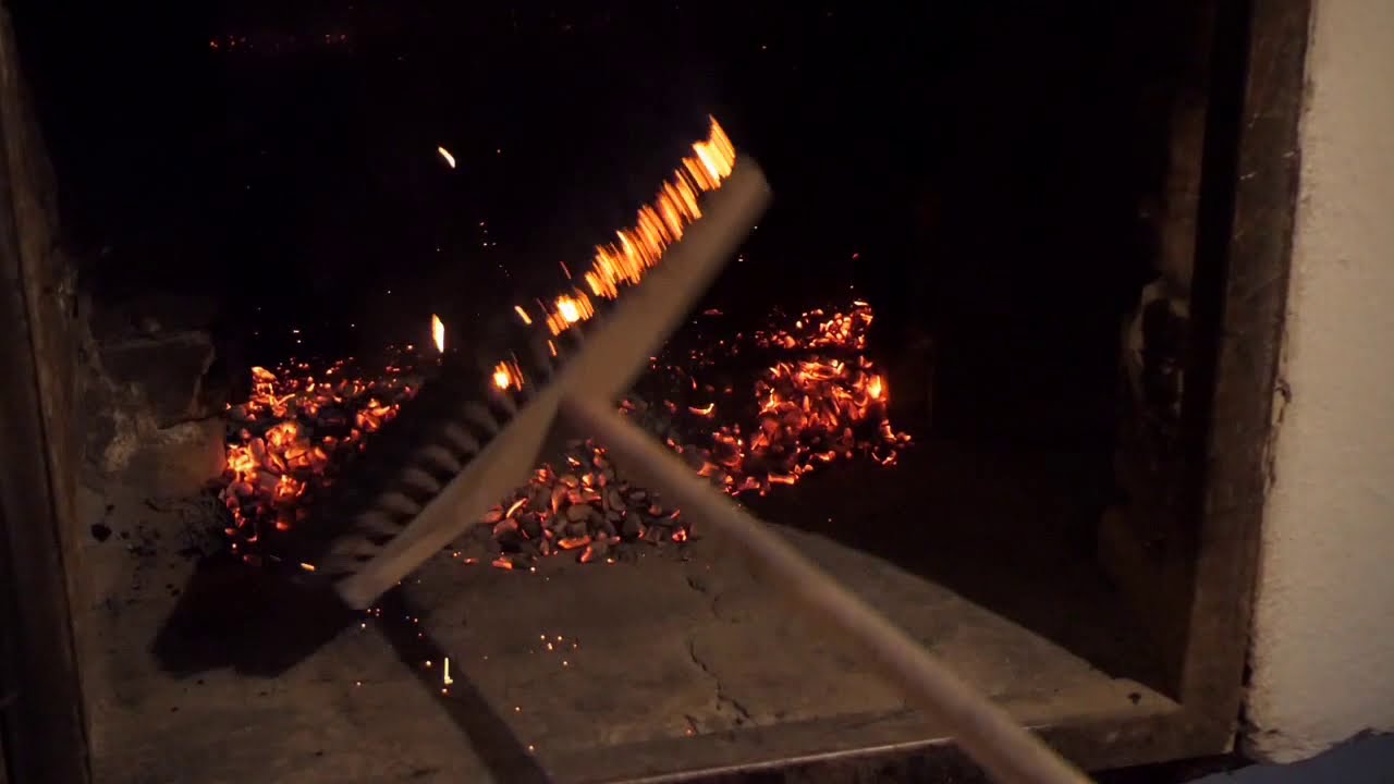 Peka kruha-   Traditional oven baking of Slovenija-Turistična kmetija Apartma pri Boštjanovcu