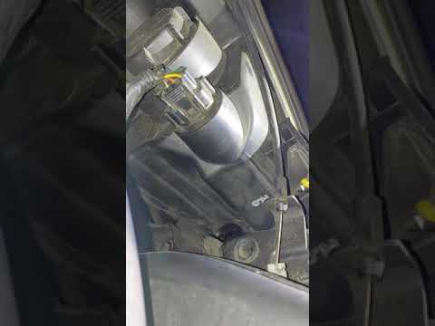 2013 kia sportage bad turn signal replacement, very easy