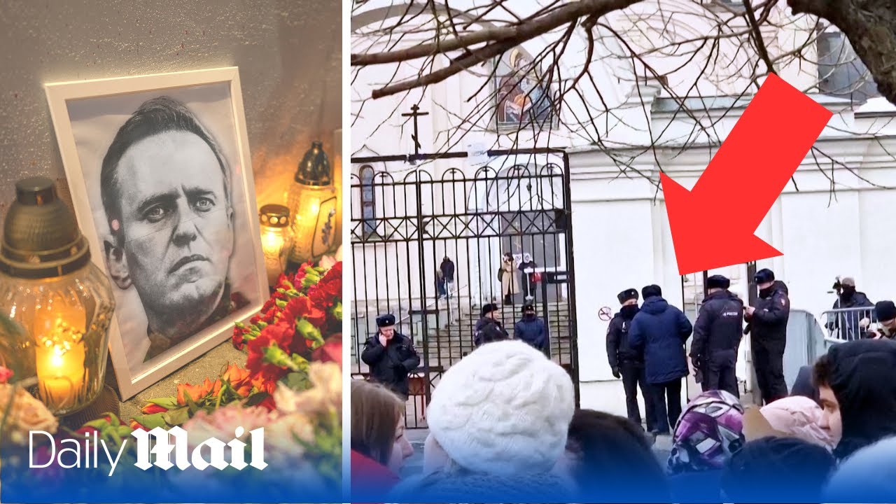 Alexei Navalny: Russian police and mourners gather near church where farewell service will be held