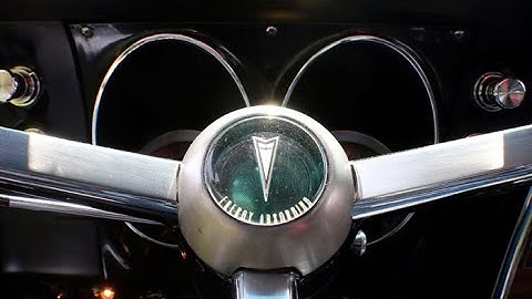 Classic Cars: A 1967 Pontiac Firebird 400