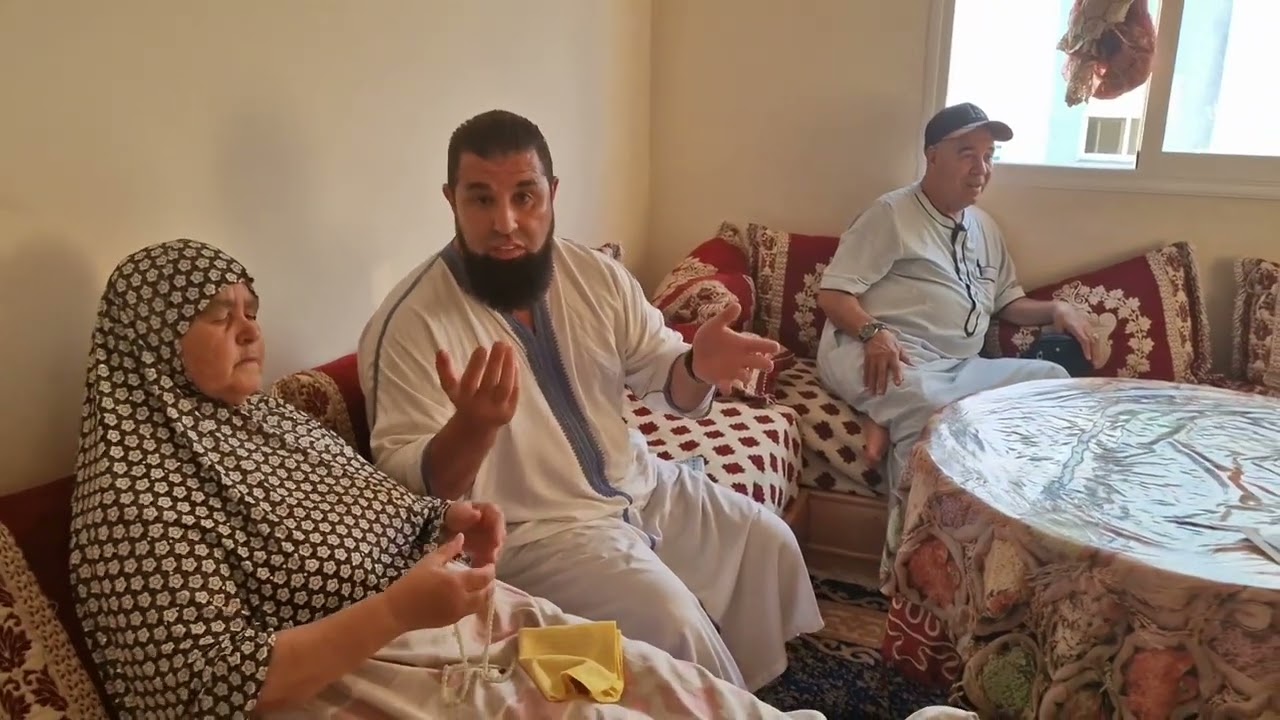 23-05-2023 EL HOCEIMA: JONGE GEZIN GERED VAN HUIS ZETTING!