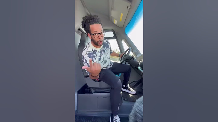 This electric Amazon van is from the FUTURE. 👀
