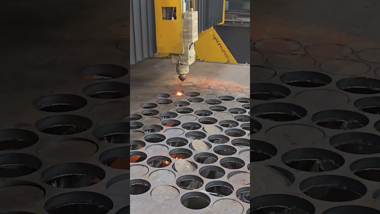 #ultracut #25mm #12kw #metallasercutter #fiberlasercutting #lasercuttingmachine #axisindia #cnc #tub