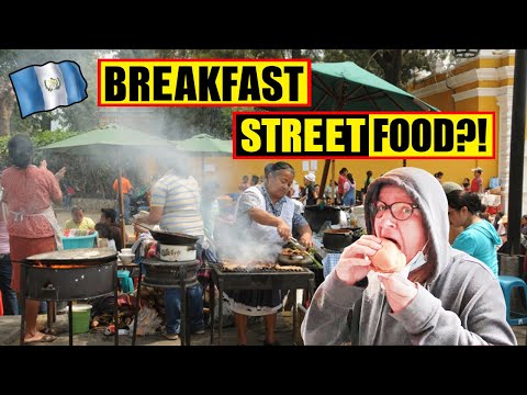 Breakfast Street Food!! Cobán, Guatemala