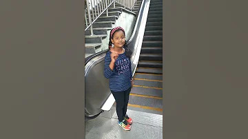Escalators Fear Shorts How To Use 