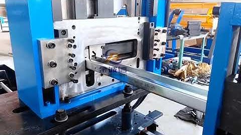 Flying cutting Full auto C and Z Purlin interchangeable CZ channel roll forming machine