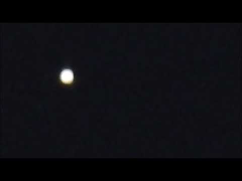 rumble video upload Zooming in on Jupiter and it's Moons With a Nikon P900