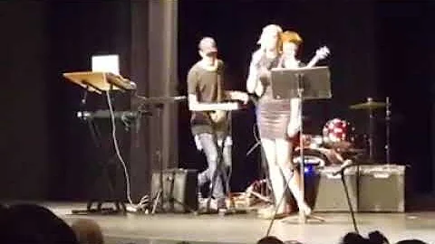 Make Me Wonder by Kllo