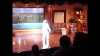 oops Asimo screws up