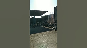 Scrap container unloading