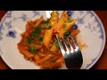 Nem & billig pastaret 🍅🧀 Pasta i cremet tomatsauce m. bacon & gorgonzola - Opskrift #246