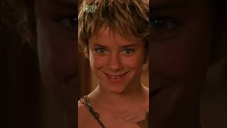 Download Lagu Peter Pan - Sewing Peter's Shadow Back On (Jeremy Sumpter #shorts #short #shortvideo #4k) MP3