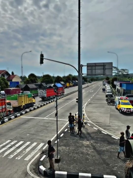 Viral !!! Demo Odol di Salatiga para driver indonesia berkumpul dan berjuang #shortvideo #trukoleng