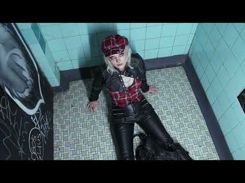 Factory X YouTube ad: “Overdressing” Is A Conspiracy | Dangerfield