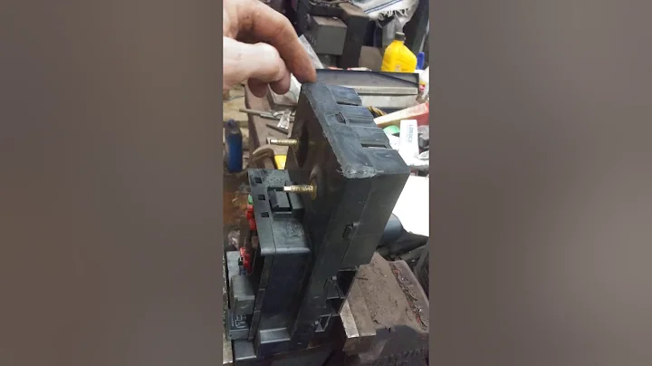 Super duty fuse box fix