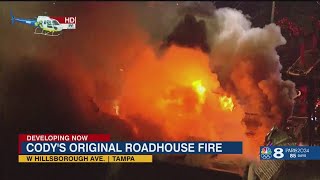 Crews battle massive fire at Tampa restaurant