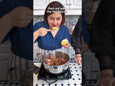 Mrouzia (Sweet lamb stew with raisins)