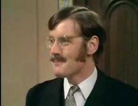 Monty Python - The man who is alternately rude and polite