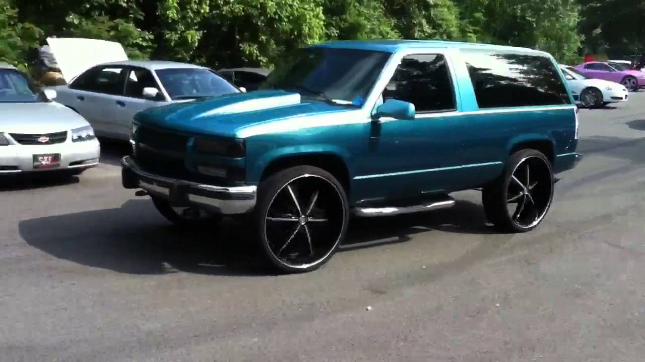 2 Door Tahoe on 28's - YouTube.