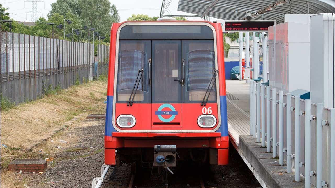 Building an Urban Railway: 30 Years of the DLR