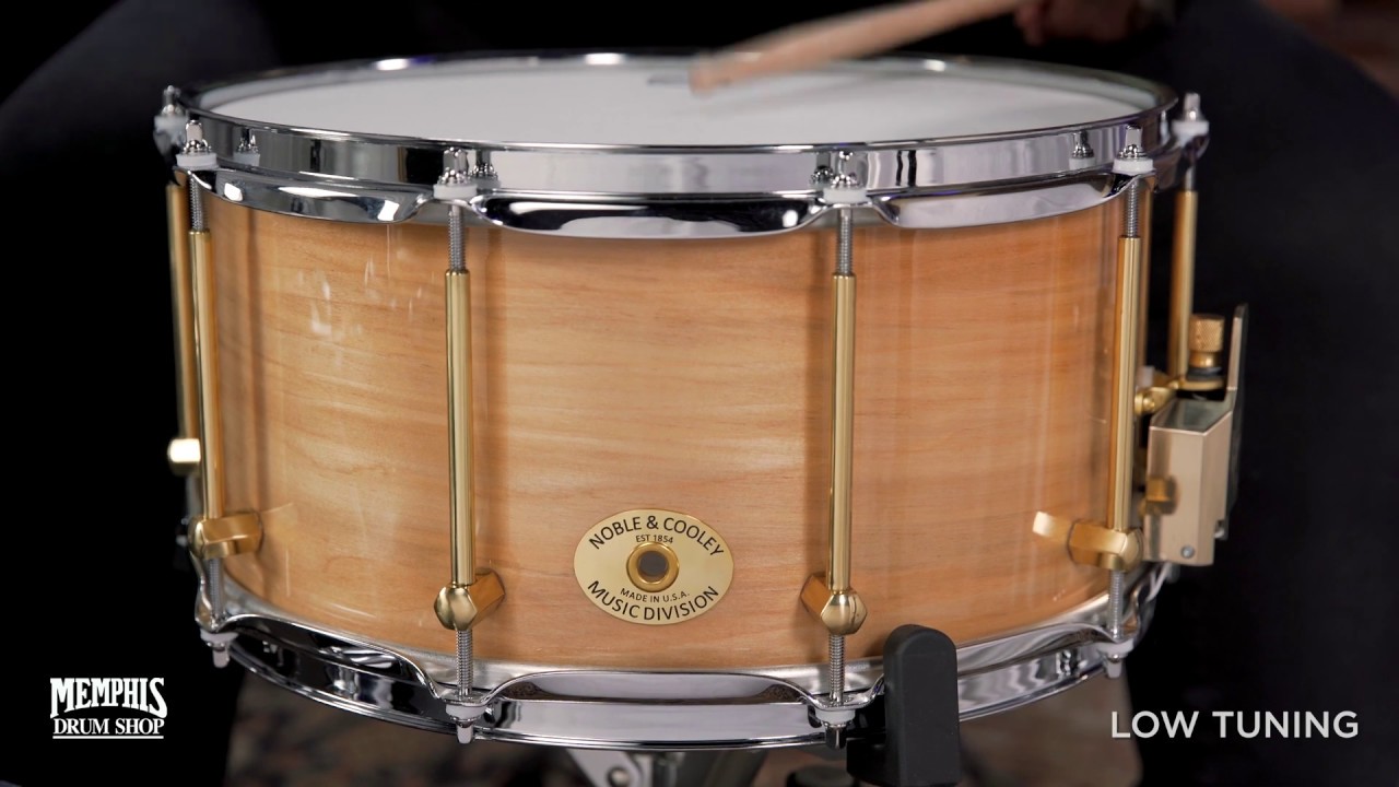 Noble & Cooley 14x7 Solid Shell Classic Tulip Snare Drum - Clear Gloss  (FGSST147CGFC-5666)