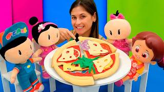 Barbie Videoları Ayşe, Pepee Ve Niloya Oyuncaklar Kurabiye Ve Pizza Yapıyor