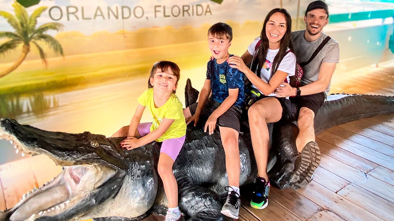 PASSEIO DE BICICLETA E CHUVA EM ORLANDO - Família Brancoala nos