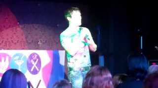 картинка: Юрий Шатунов в Позитив Парке (12.10.13)