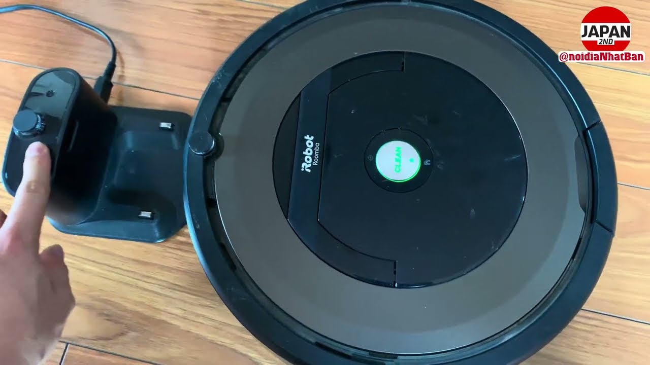 iRobot Roomba 890 Robot Vacuum with Wi-Fi Connectivity - YouTube