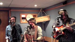 The Travelling Band - Hands Up (Live for Amazing Afternoons)