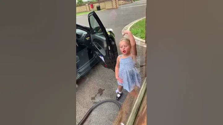 Isabella in her Element dancing
