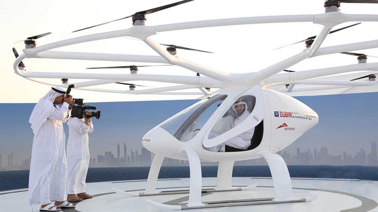 Driverless Hover taxi Makes First Flight In Dubai YouTube Driverless Hover taxi Makes First Flight In Dubai YouTube