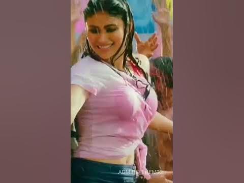 holi boobs public