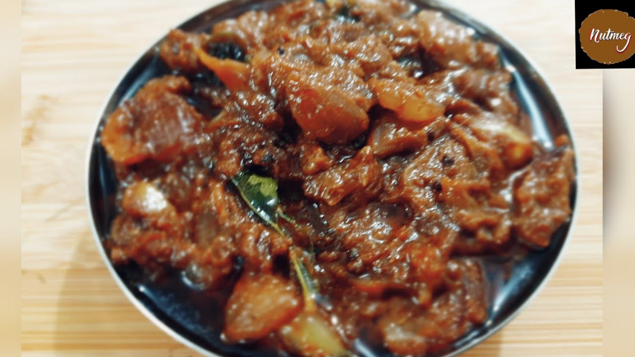 Shallots Theeyal | Ulli Theeyal | Kerala Onion Theeyal | Onam Sadya Recipe # 4 | Nutmeg by Sonia