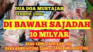 PENARIK UANG DI BAWAH SAJADAH