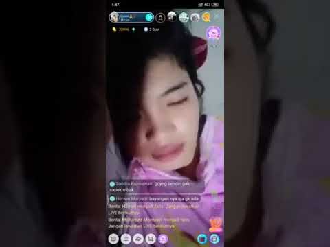 Ngeri...cewek ini live bigo di wik_wik dari belakang