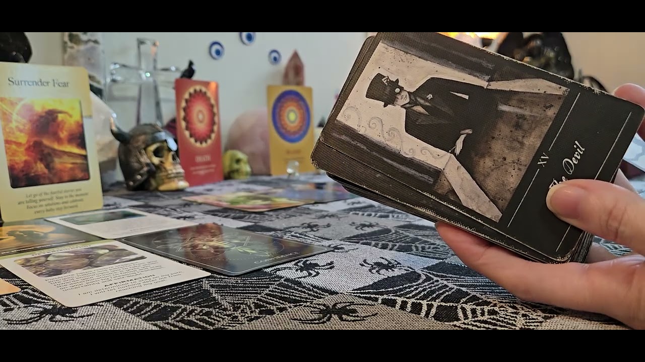 Лео ♌️ ты должен был бояться этих хищников, ну и черт возьми, это зло боится тебя 🤣