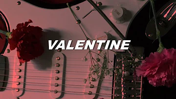 5sos - valentine (lyrics)