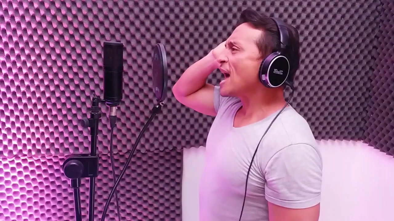 Sara- Starship ( Klíver Moraes- Cover )