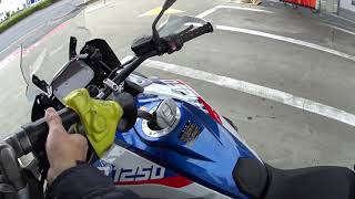 ガソリンを入れる...⑩。2019　R1250GSのガソリンを入れに行きます。