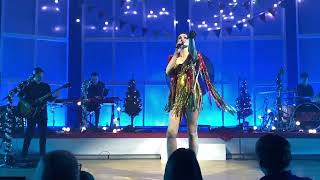 Sophie Ellis-Bextor Last Christmas - Live Portsmouth Guildhall December 2023