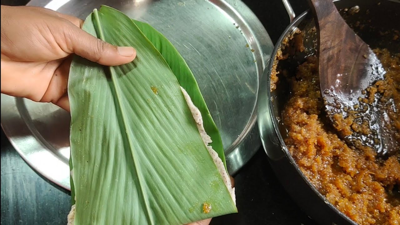 ಒಮ್ಮೆ  ಈ  ತರ ಅರಸಿನ  ಎಲೆಯ ಕಡುಬು Turmeric  leave's  Gatti